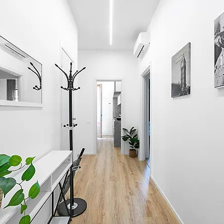 Specchio Di Cielo: With Terrace And Ac Center - Happy * Arona