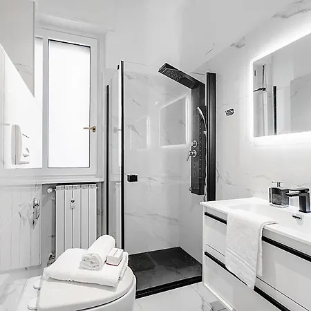 Specchio Di Cielo: With Terrace And Ac Center - Happy Apartment *