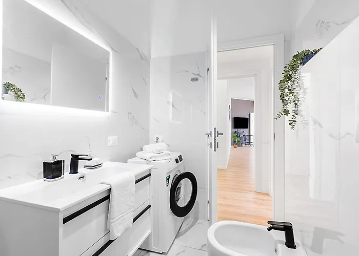 Apartament Specchio Di Cielo Center - Happy Arona