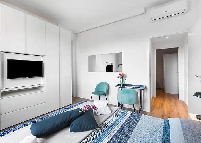 Specchio Di Cielo Center - Happy